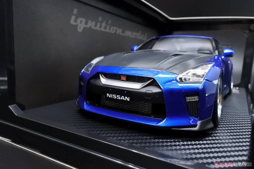 Blue Diecast Car H910565