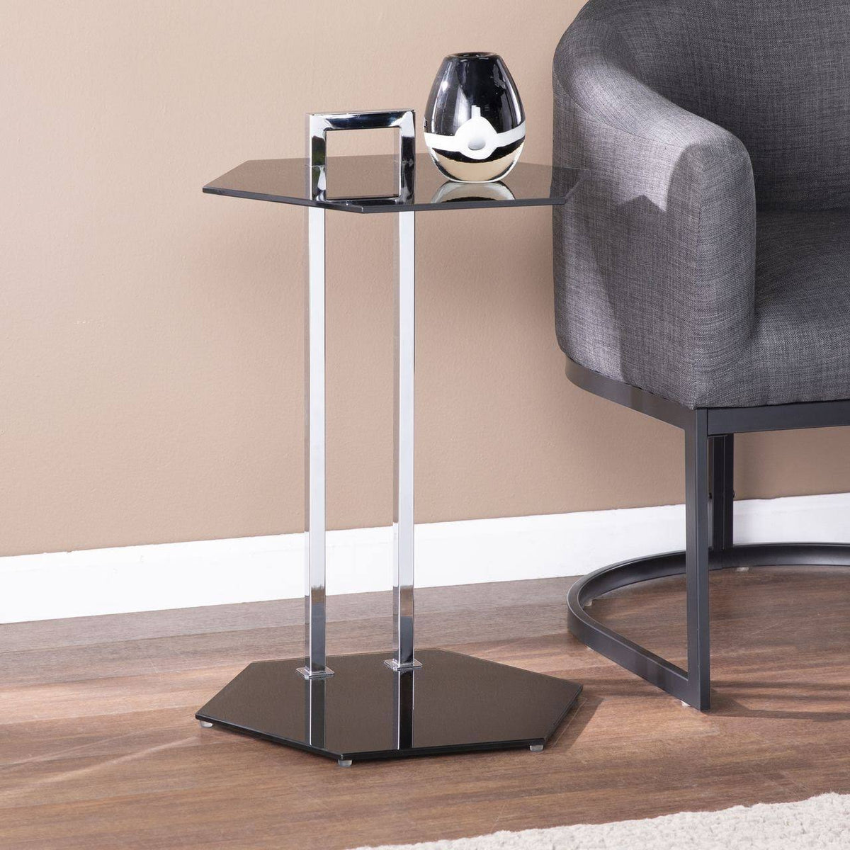 Black and Chrome Side Table V429210