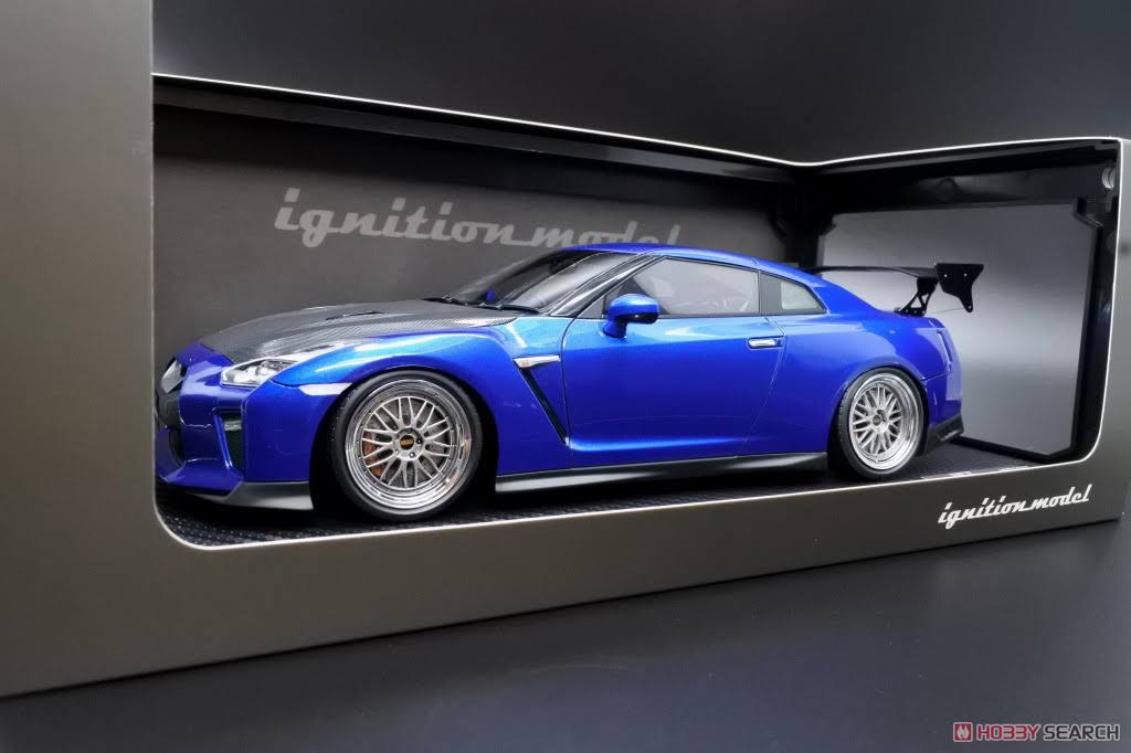Blue Diecast Car H910565