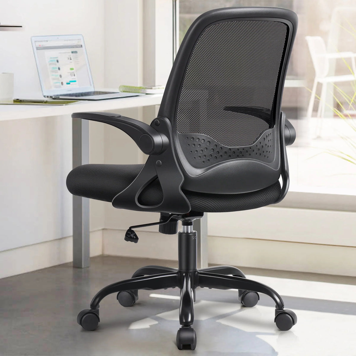 Black Ergonomic Mesh Office Chair W73088