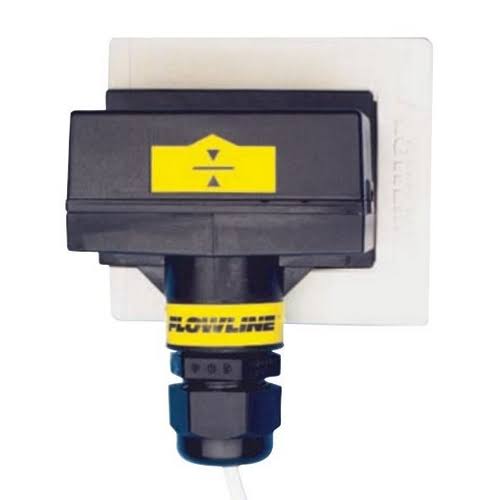 Non-Intrusive Capacitance Level Switch with PE Bracket J16368