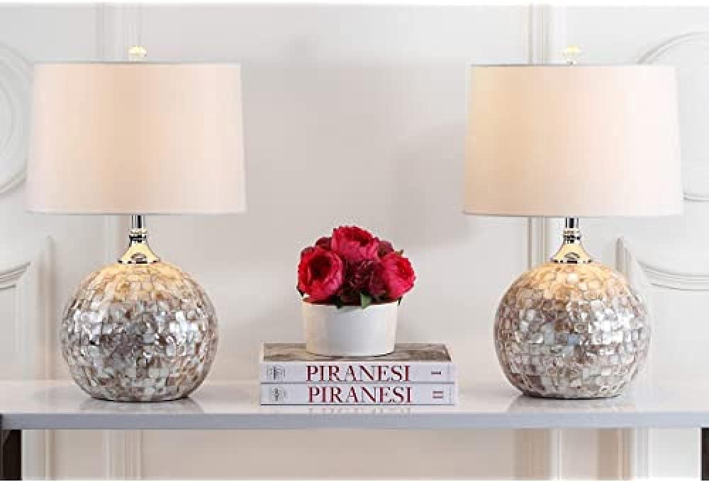 Ivory Shell 22-inch Table Lamp (Set of 2) Y93840