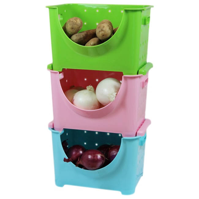 Plastic Stackable Storage Containers Set of 3 Z80021