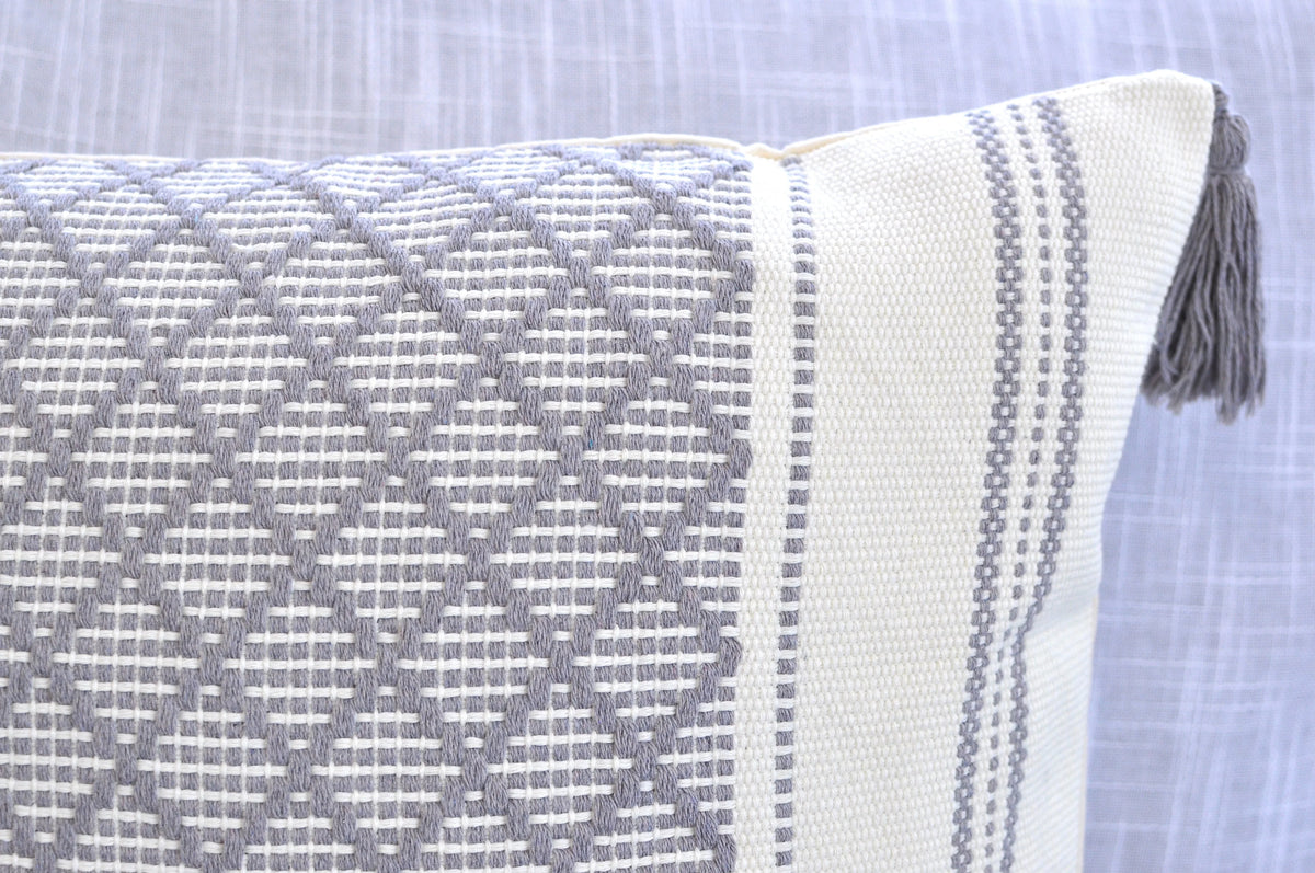 Gray 12x20 inch Set of 2 Checkered Lumbar Pillow Covers O66416