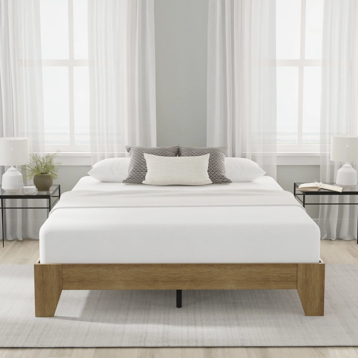 Queen Wood Platform Bed J3241