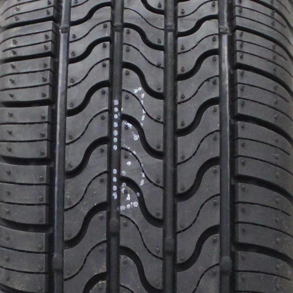 245/60R18 105 T All Season Tire N56202