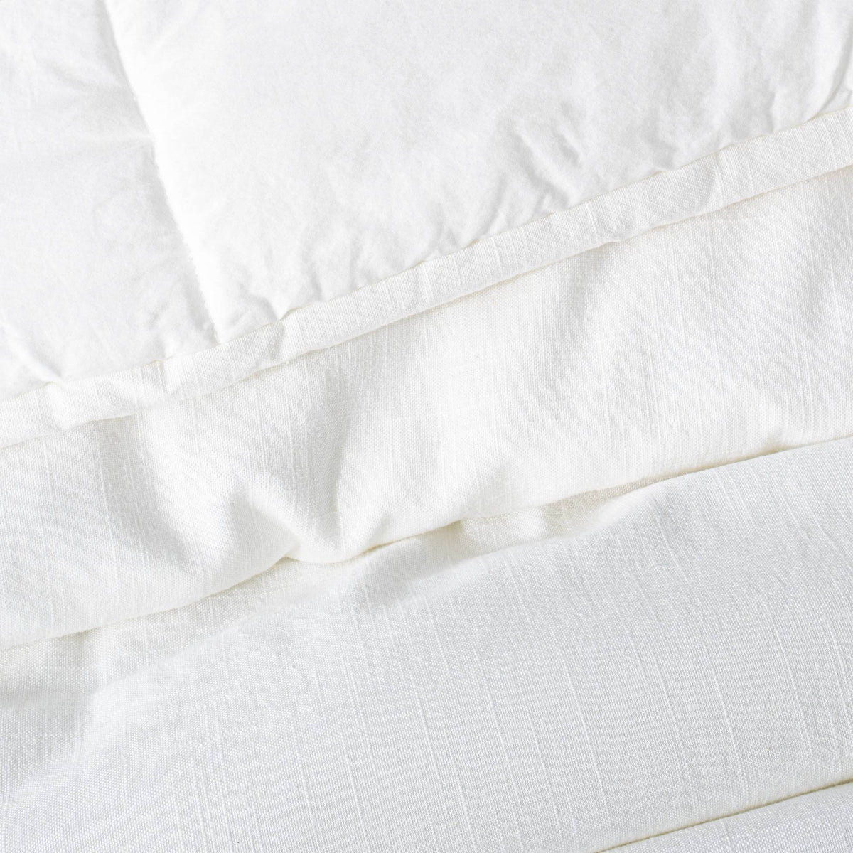 White Linen Blend Comforter & Sham Set B933777