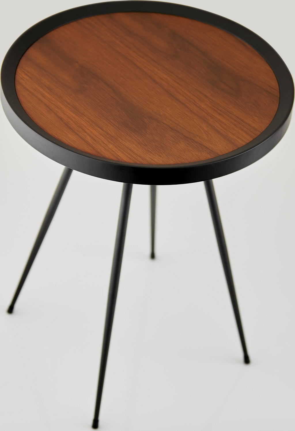 Walnut End Table H8819