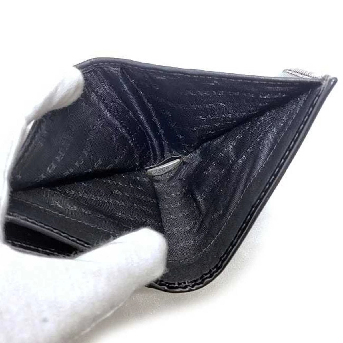 Pre-Owned Beige Black Check PVC Patent Leather Wallet X93161