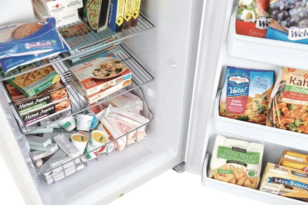 28 Upright Freezer 15.5 cu. ft. White H2153