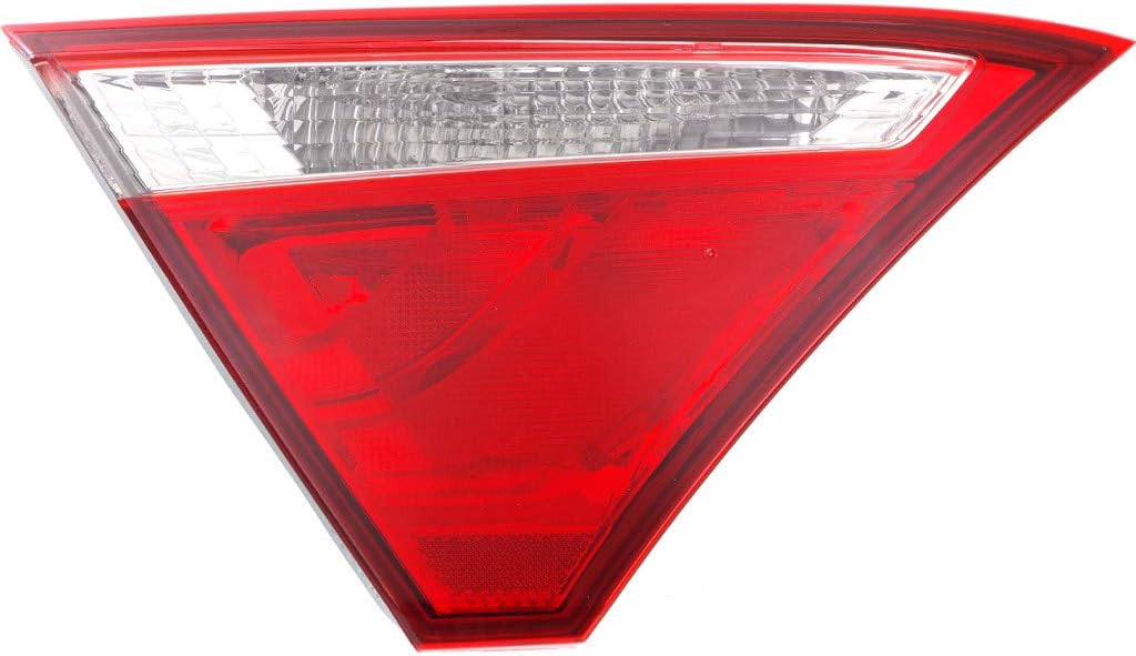 Toyota Camry Hybrid Inner Tail Light Assembly Pair M8938