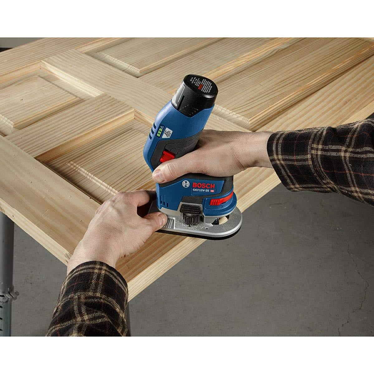 12V Max EC Brushless Palm Edge Router I76958