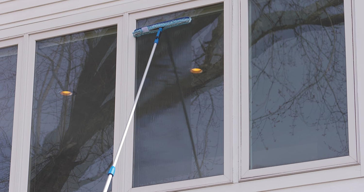 6 - 16 Foot Telescoping Extension Multi-Purpose Pole with Removable Cone Z49320