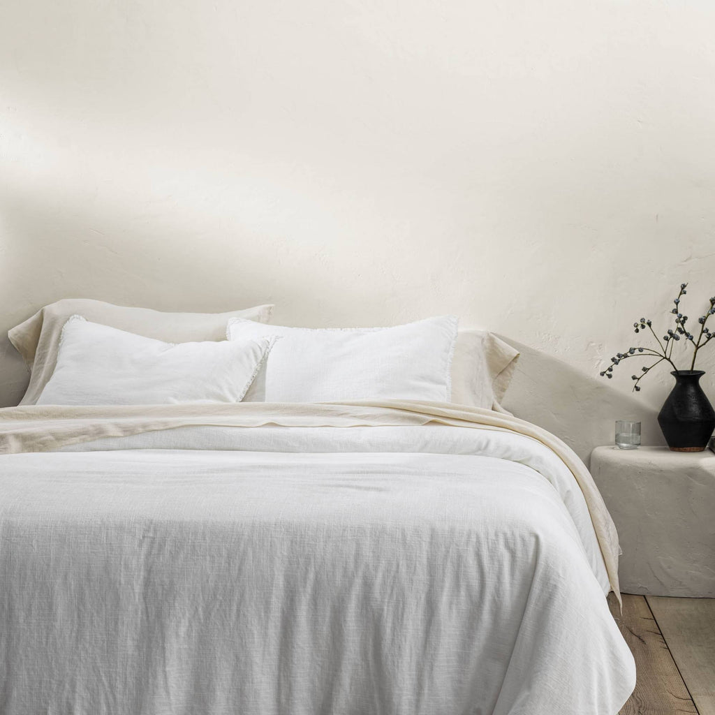 White Linen Blend Comforter & Sham Set B933777