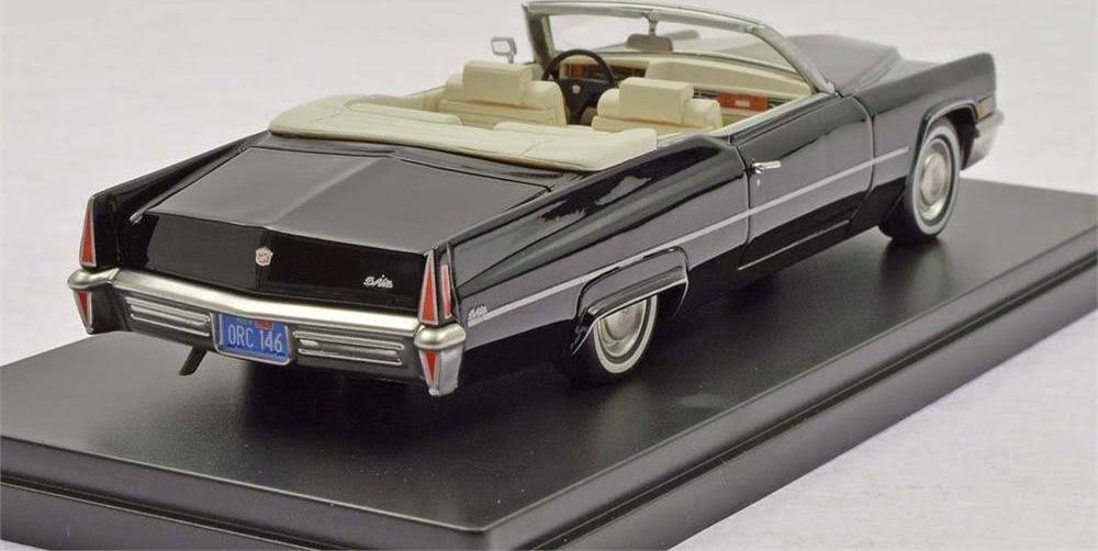 Black Diecast Car D8248